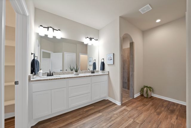 109 Panther Loop, Mabank, TX 75147