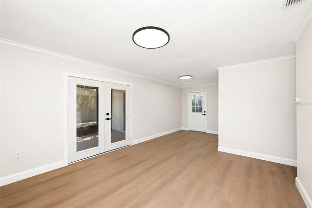 2115 WOODLAND BOULEVARD, Leesburg, FL 34748