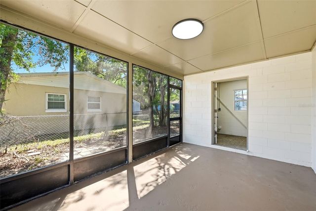 2115 WOODLAND BOULEVARD, Leesburg, FL 34748