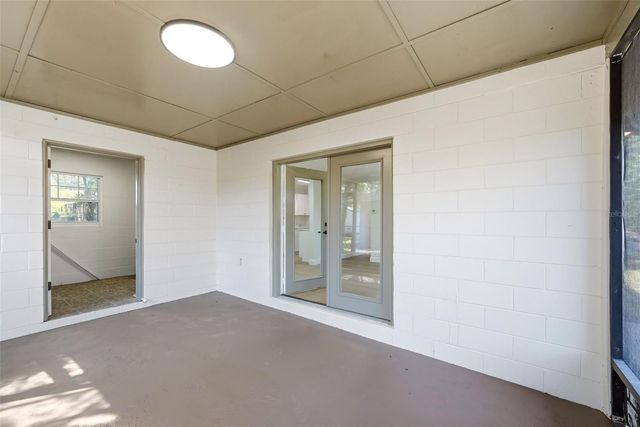 2115 WOODLAND BOULEVARD, Leesburg, FL 34748