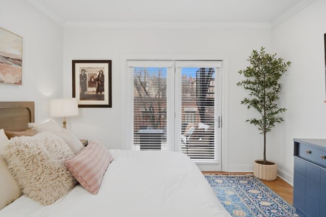 1517 W Adams Street 1, Chicago, IL 60607