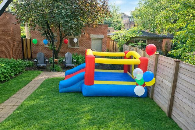 1517 W Adams Street 1, Chicago, IL 60607