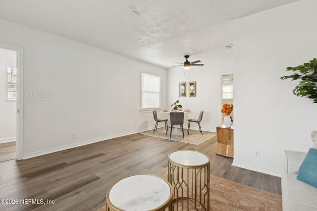 4520 BIRKENHEAD Road, Jacksonville, FL 32210