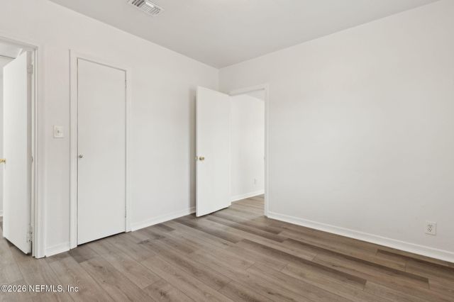 4520 BIRKENHEAD Road, Jacksonville, FL 32210