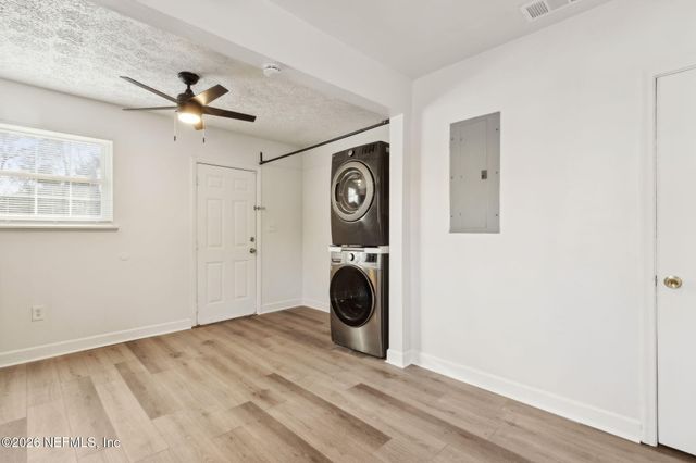 4520 BIRKENHEAD Road, Jacksonville, FL 32210