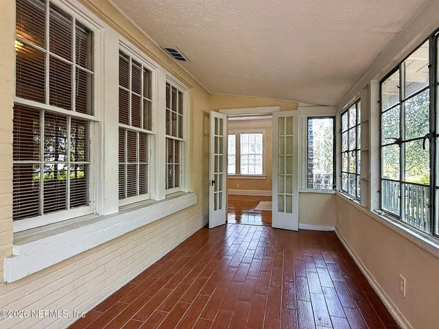 2736 LYDIA Street, Jacksonville, FL 32205