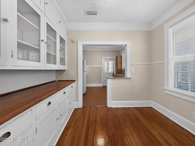 2736 LYDIA Street, Jacksonville, FL 32205