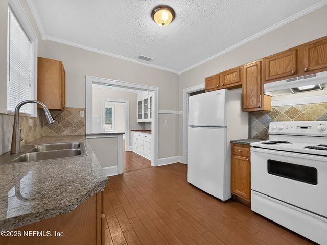 2736 LYDIA Street, Jacksonville, FL 32205