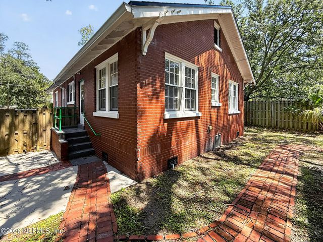 2736 LYDIA Street, Jacksonville, FL 32205