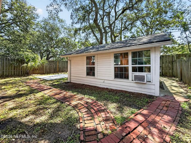 2736 LYDIA Street, Jacksonville, FL 32205