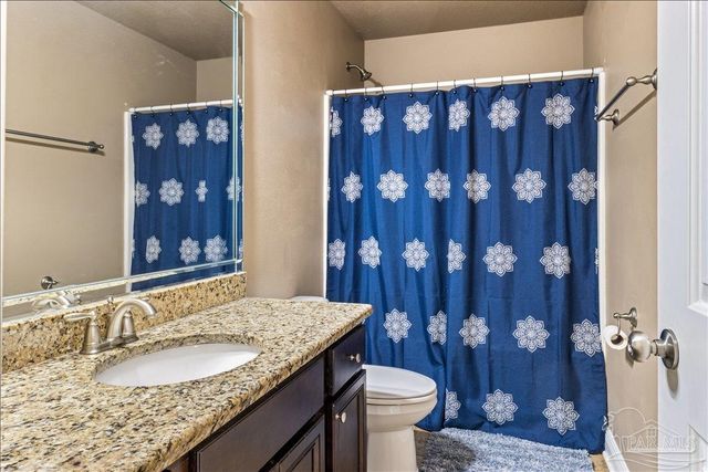 1760 Brantley Dr, Gulf Breeze, FL 32563