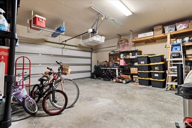 1760 Brantley Dr, Gulf Breeze, FL 32563