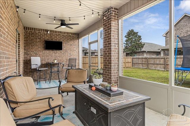 1760 Brantley Dr, Gulf Breeze, FL 32563