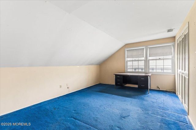 2 Steward Lane, Manalapan, NJ 07726