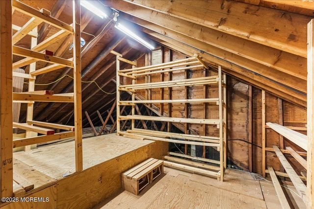 2 Steward Lane, Manalapan, NJ 07726