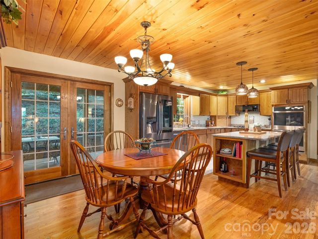 233 Rocky Face Drive, Canton, NC 28716