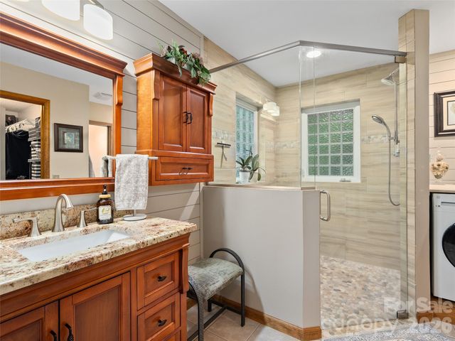 233 Rocky Face Drive, Canton, NC 28716