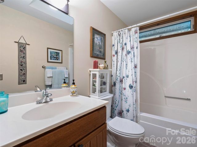 233 Rocky Face Drive, Canton, NC 28716