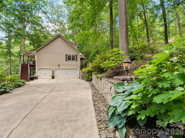 233 Rocky Face Drive, Canton, NC 28716