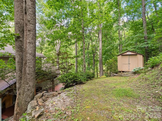 233 Rocky Face Drive, Canton, NC 28716