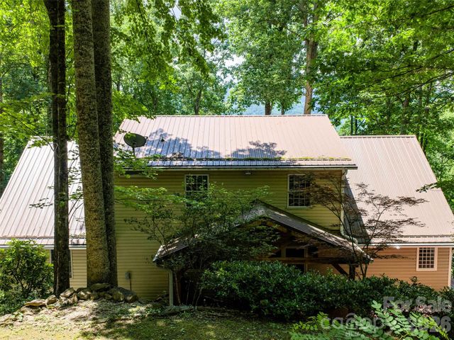 233 Rocky Face Drive, Canton, NC 28716