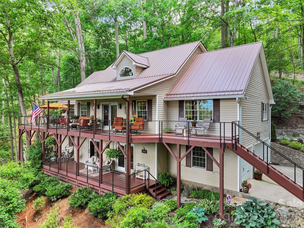 233 Rocky Face Drive, Canton, NC 28716