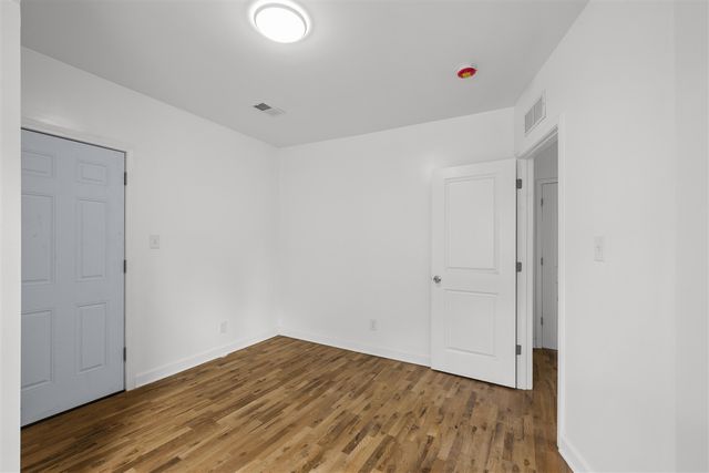 80 Louise Street, Highland Park, MI 48203