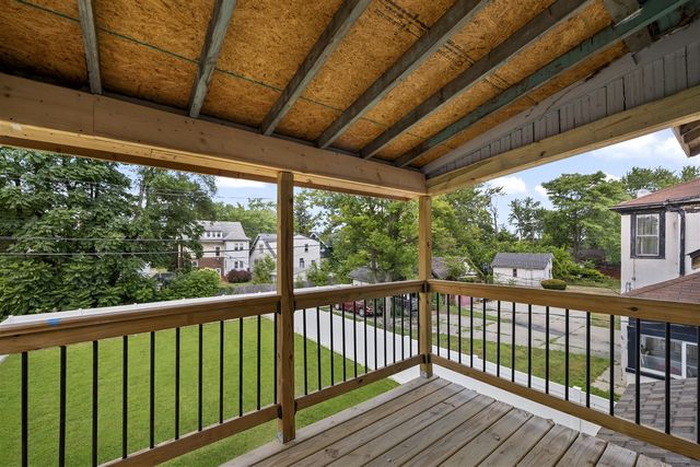 80 Louise Street, Highland Park, MI 48203