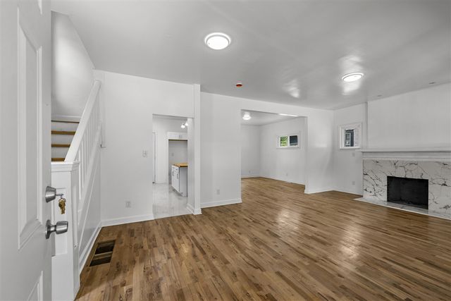 80 Louise Street, Highland Park, MI 48203