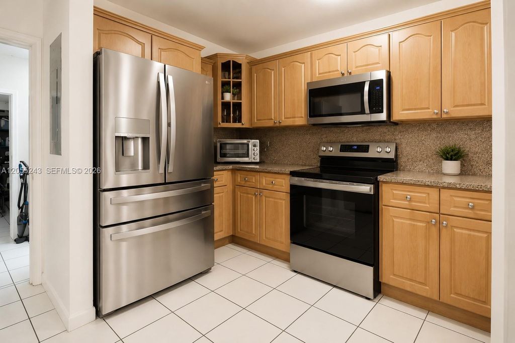 14341 SW 156th Street, Miami, FL 33177