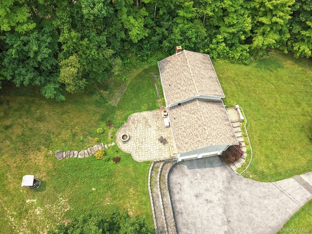 128 Lookout Pass, Stormville, NY 12582