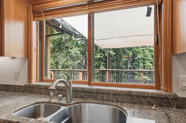 27985 Starlight Dr, Pioneer, CA 95666