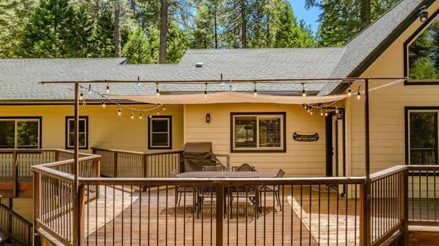 27985 Starlight Dr, Pioneer, CA 95666
