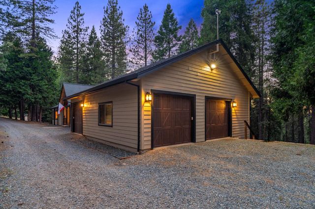 27985 Starlight Dr, Pioneer, CA 95666