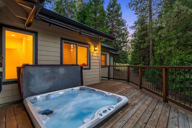27985 Starlight Dr, Pioneer, CA 95666