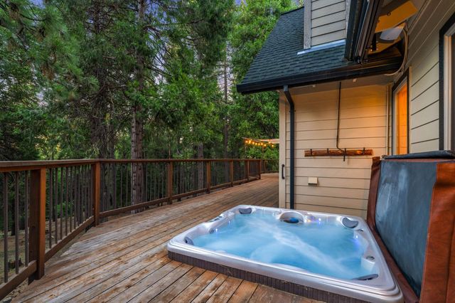 27985 Starlight Dr, Pioneer, CA 95666