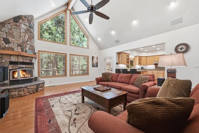 27985 Starlight Dr, Pioneer, CA 95666