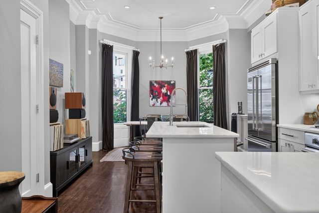 14 Hereford 1, Boston, MA 02115