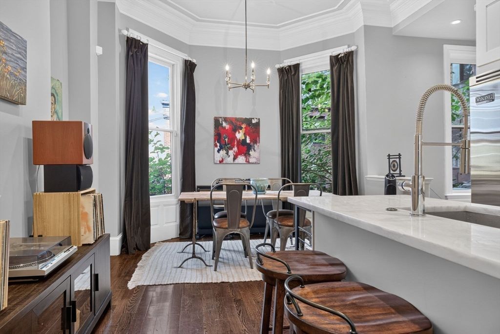 14 Hereford 1, Boston, MA 02115