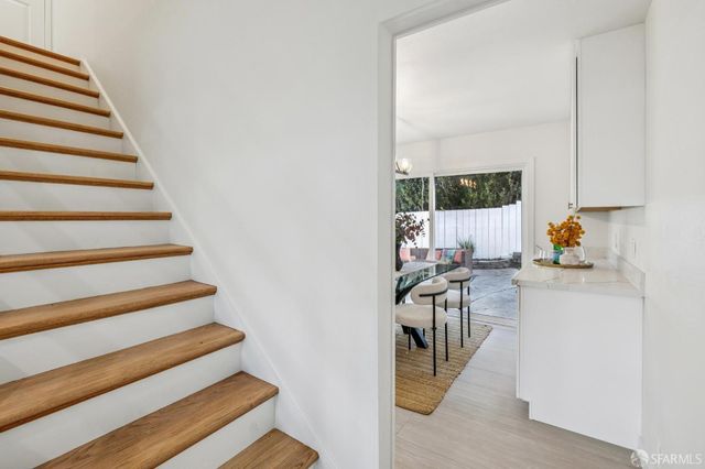 663 Foothill Drive, Pacifica, CA 94044