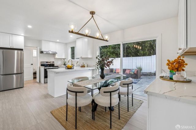 663 Foothill Drive, Pacifica, CA 94044