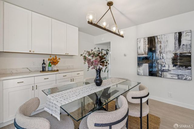 663 Foothill Drive, Pacifica, CA 94044