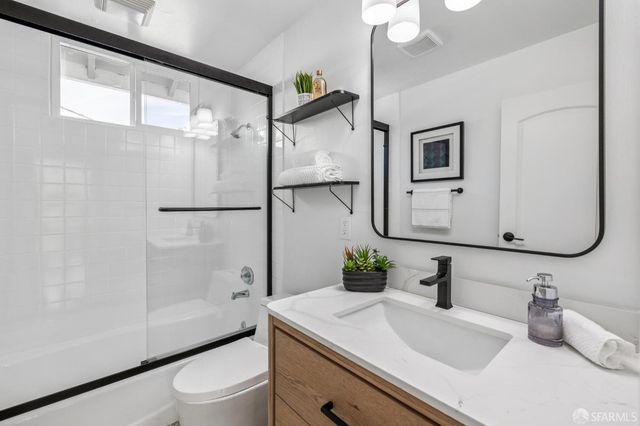 663 Foothill Drive, Pacifica, CA 94044