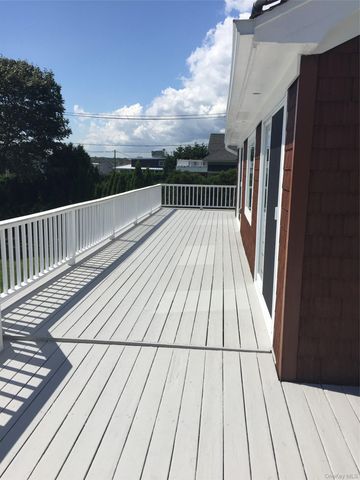 2 S Valley Road, Hampton Bays, NY 11946