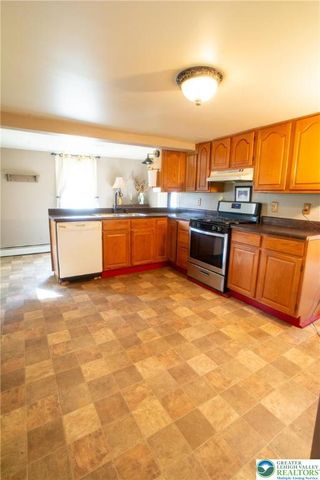 113 winter Street, Upper Mt Bethel Twp, PA 18343