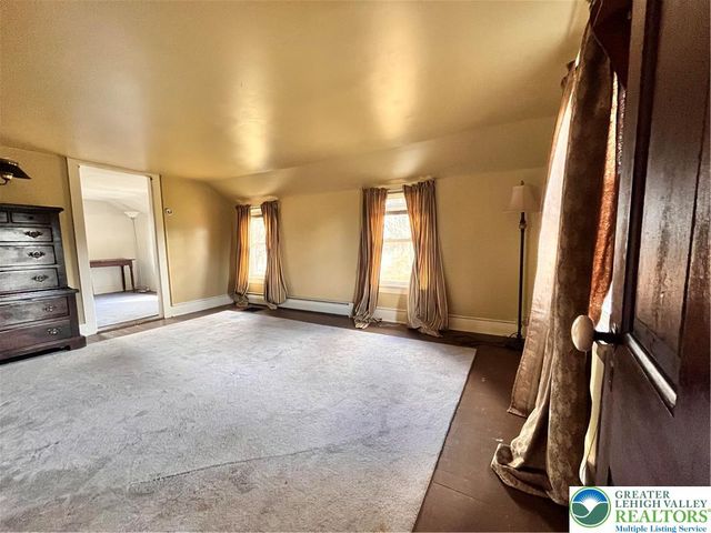 113 winter Street, Upper Mt Bethel Twp, PA 18343