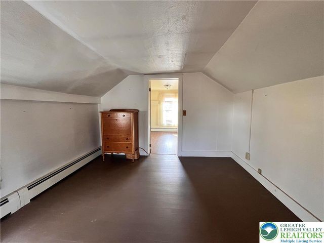 113 winter Street, Upper Mt Bethel Twp, PA 18343