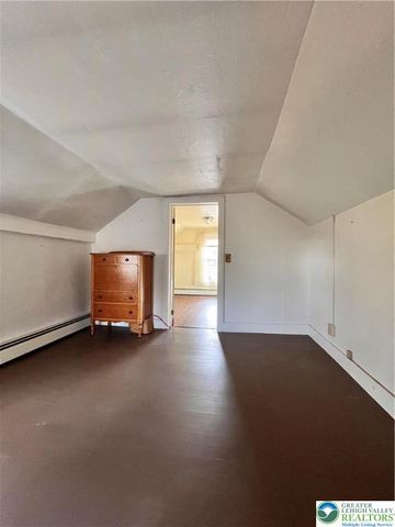 113 winter Street, Upper Mt Bethel Twp, PA 18343