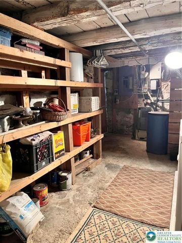 113 winter Street, Upper Mt Bethel Twp, PA 18343