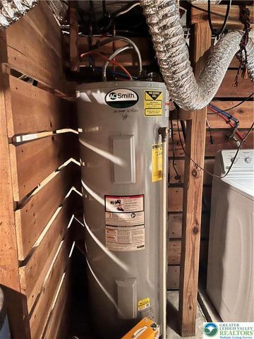 113 winter Street, Upper Mt Bethel Twp, PA 18343